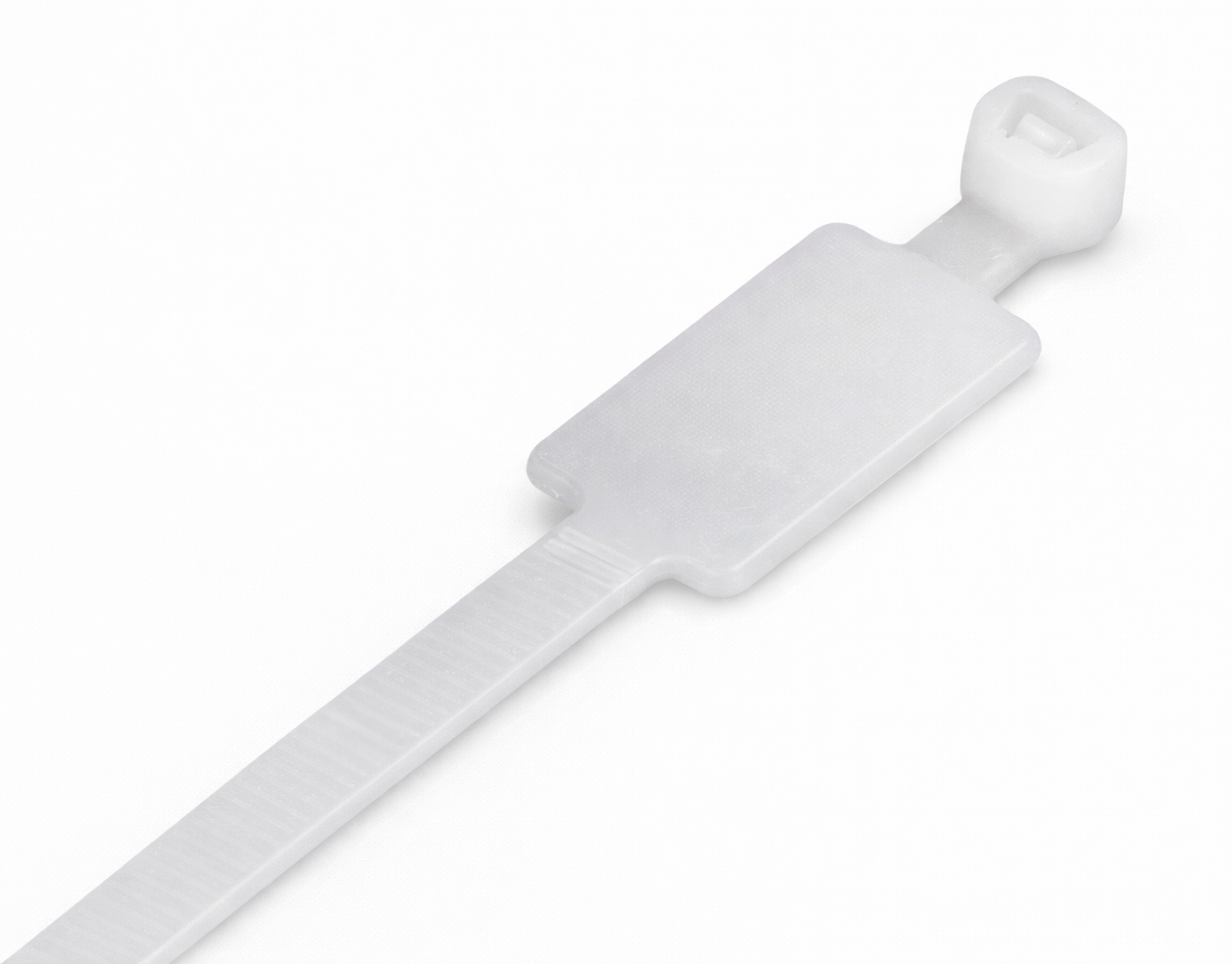 Vezni trakovi (kabelska vezica) z označevalnimi ploščicami